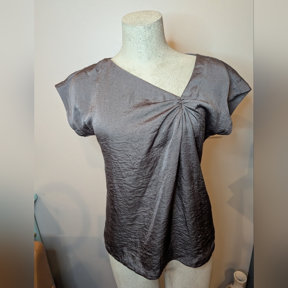 Michael Kors Asymmetrical Top Gray Short Sleeve Crinkle Polyester Size Small
